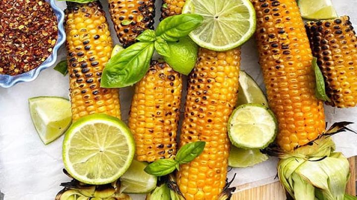 طرز تهیه بلال تنوری با سس مخصوص