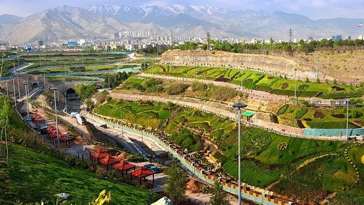 پارک نهج البلاغه یکی از زیباترین بوستانهای تهران پارک نهج البلاغه یکی از زیباترین بوستانهای تهران