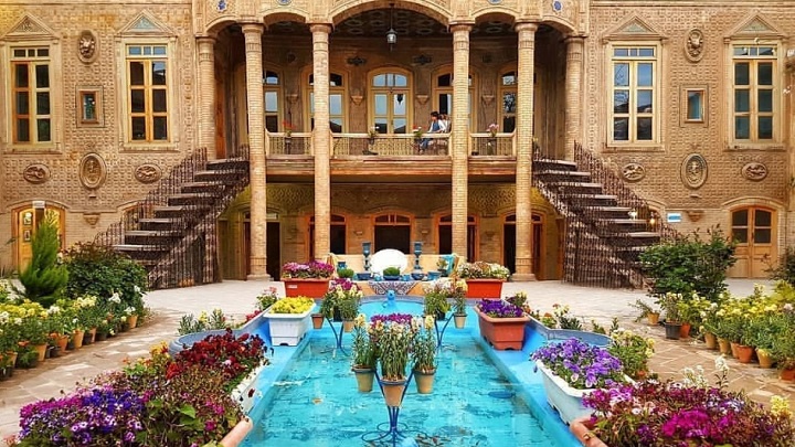 مشهد؛ شهری برای همه سلیقه‌ها: زیارت، تفریح و خرید