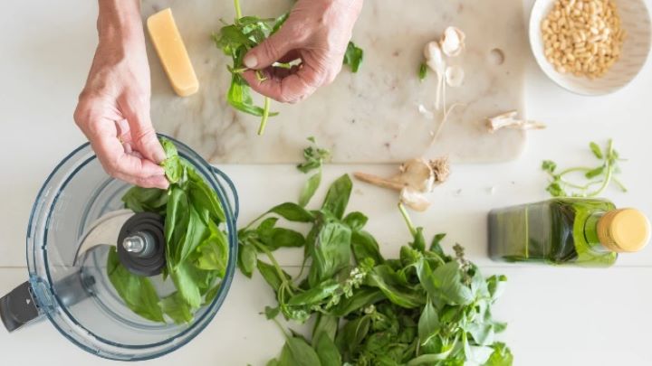 نحوه استفاده از دستگاه غذاساز نحوه استفاده از دستگاه غذاساز