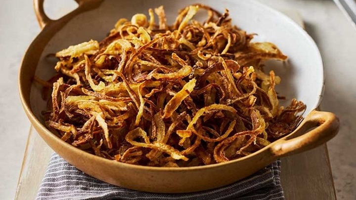 رازهای یک پیاز داغ طلایی و ترد