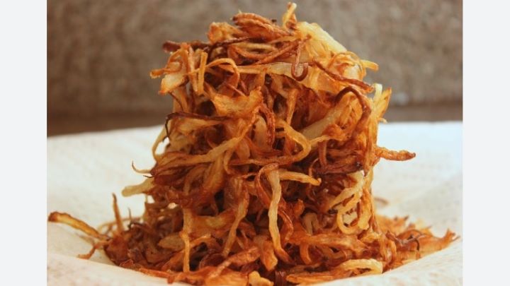 روش نگهداری پیاز داغ برای مدت طولانی روش نگهداری پیاز داغ برای مدت طولانی