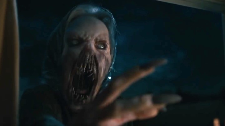 ترکیب هوشمندانه کلیشههای تریلر در سریال «From» ترکیب هوشمندانه کلیشههای تریلر در سریال «From»