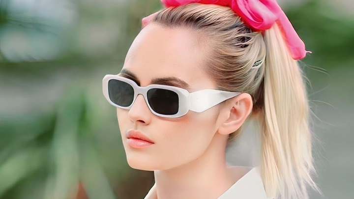 عینک با فریم سفید: تازگی و طراوت را به چشمانتان هدیه دهید