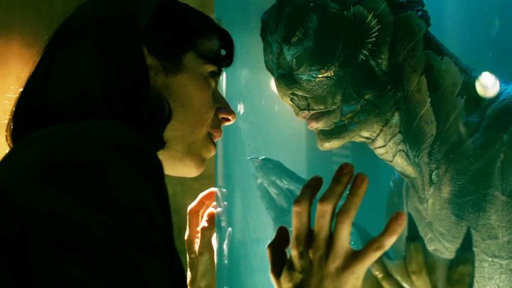 شکل آب (The Shape of Water) از بهترین فیلمهای هیولایی قرن 21 شکل آب (The Shape of Water) از بهترین فیلمهای هیولایی قرن 21