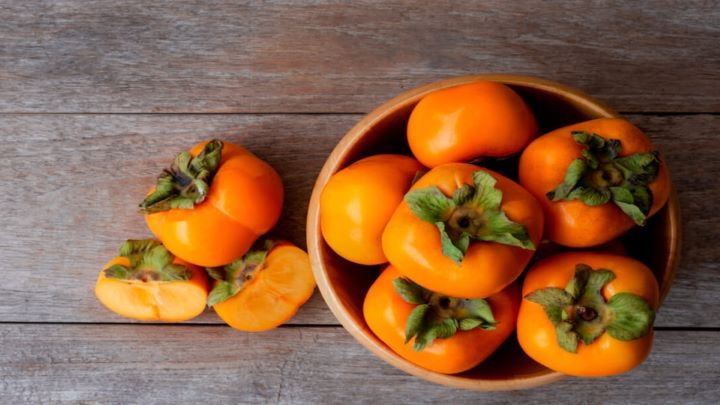 طرز تهیه ترشی خرمالو کال