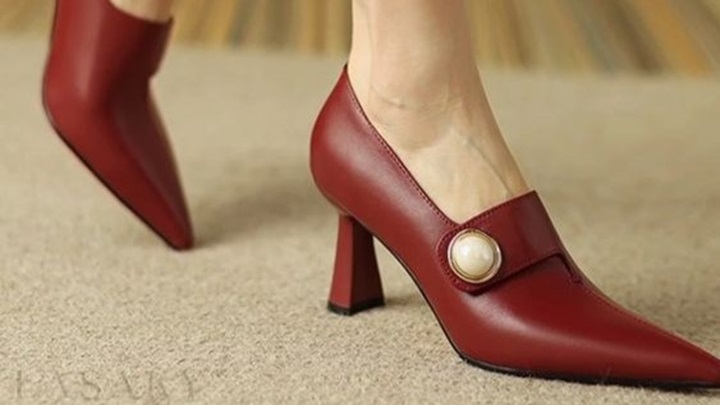 خداحافظ پاشنه بلند، سلام راحتی: کفشهای مجلسی پاشنه کوتاه خداحافظ پاشنه بلند، سلام راحتی: کفشهای مجلسی پاشنه کوتاه