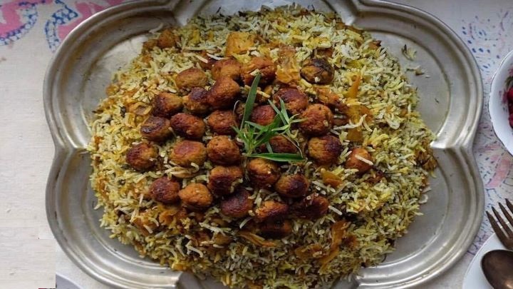 طرز تهیه پیاز پلو اردبیلی با گوشت چرخکرده طرز تهیه پیاز پلو اردبیلی با گوشت چرخکرده