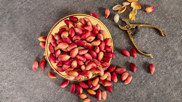 طرز تهیه خلال پسته طرز تهیه خلال پسته