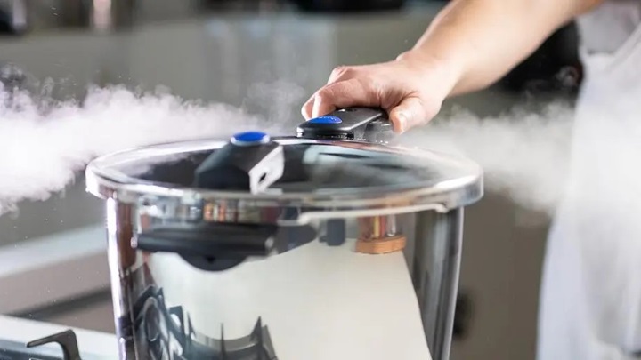 یک راهنمای جامع و کامل برای خرید زودپز یک راهنمای جامع و کامل برای خرید زودپز