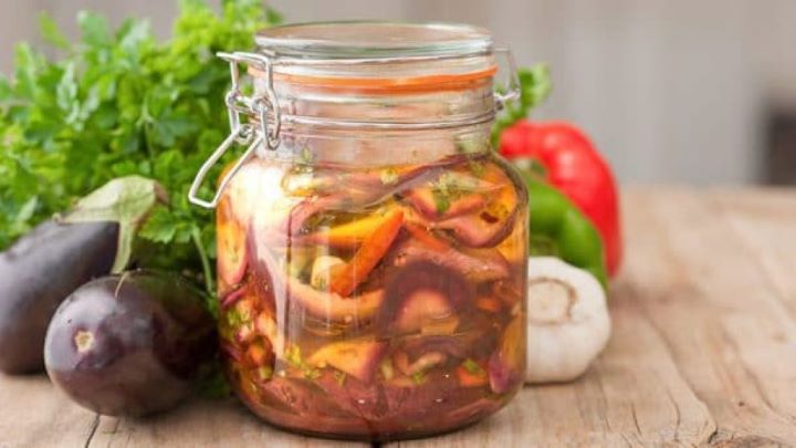 طرز تهیه شور بادمجان بدون سرکه طرز تهیه شور بادمجان بدون سرکه