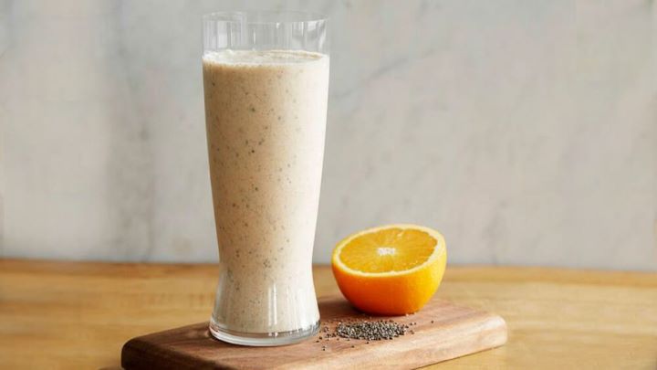 طرز تهیه اسموتی نارنگی و شیر بادام طرز تهیه اسموتی نارنگی و شیر بادام