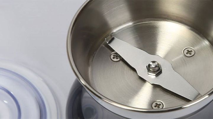 تمیز کردن آسیاب برقی تمیز کردن آسیاب برقی