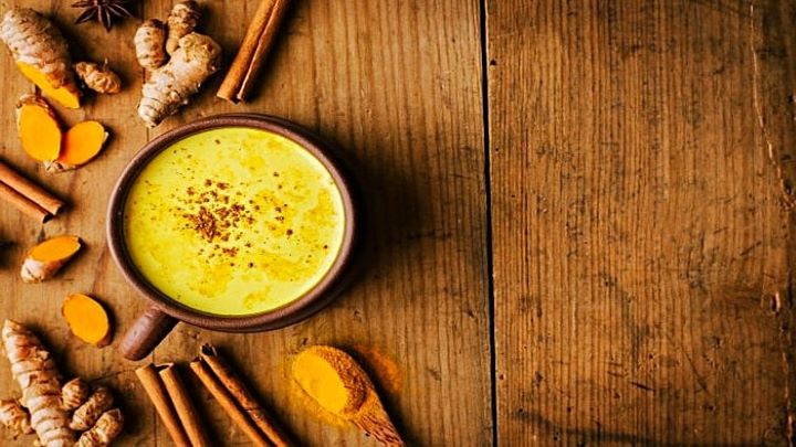 رسپی دمنوش زردچوبه رسپی دمنوش زردچوبه