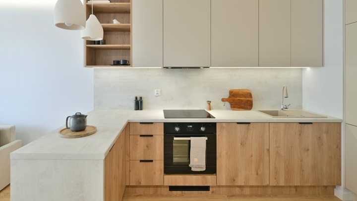 کلاسیک مدرن: کابینت‌های گلاس سفید قهوه‌ای 2024