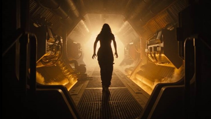 وحشتی وصف‌ناپذیر در جهنم تنگ و تاریک فیلم بیگانه: رومولوس (Alien: Romulus)