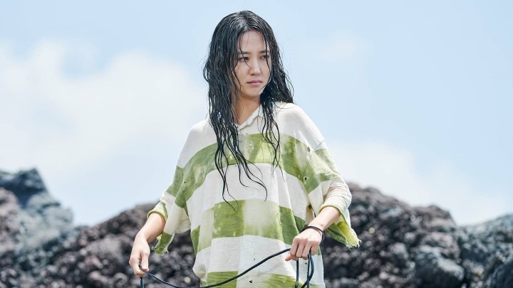 دیوای جزیره متروک یا خواننده دور افتاده (Castaway Diva) از بهترین فیلم و سریالهای پارک اون بین دیوای جزیره متروک یا خواننده دور افتاده (Castaway Diva) از بهترین فیلم و سریالهای پارک اون بین