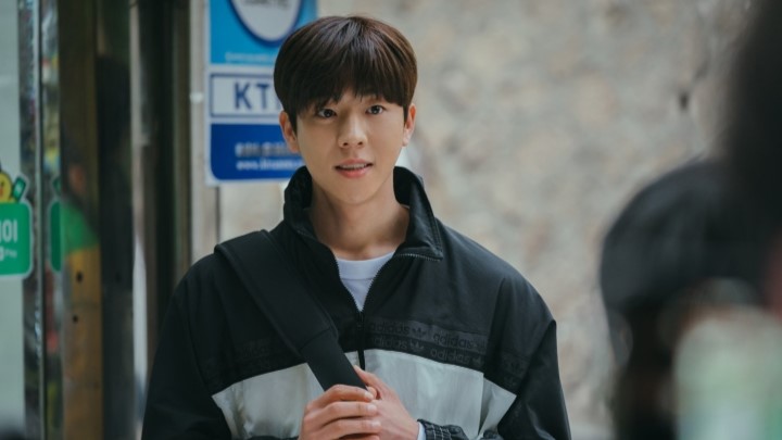 رستوران جادوگر (The Witch's Diner) از بهترین سریالهای چه جونگ هیوپ رستوران جادوگر (The Witch's Diner) از بهترین سریالهای چه جونگ هیوپ