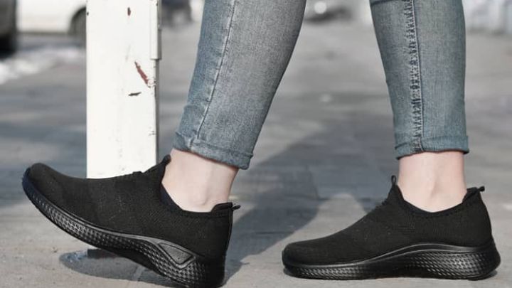 قدمهایی نرم و سبک با کتونیهای راحت قدمهایی نرم و سبک با کتونیهای راحت