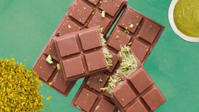 طرز تهیه شکلات پسته خانگی؛ گران‌ترین شکلات دبی