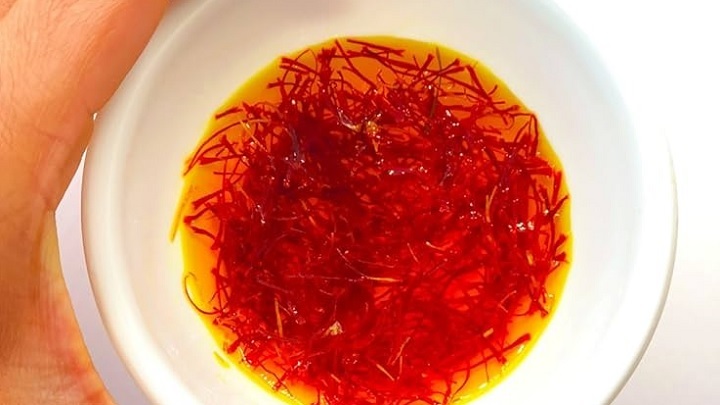 بهترین روشهای دم کردن زعفران بهترین روشهای دم کردن زعفران