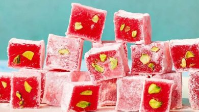 طرز تهیه باسلوق زرشک؛ به خوشمزگی شیرینی فروشی‌ها