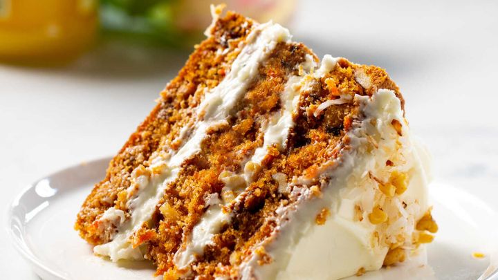 طرز تهیه کیک هویج و دارچین