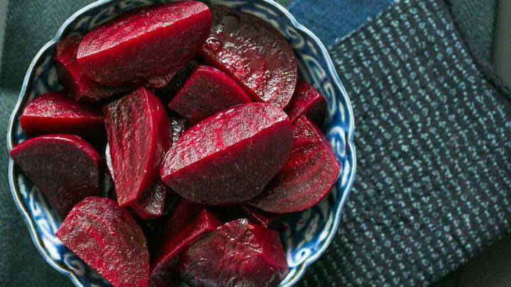 نکات مهم برای جلوگیری از کپک زدن و خوشمزهتر شدن ترشی لبو نکات مهم برای جلوگیری از کپک زدن و خوشمزهتر شدن ترشی لبو