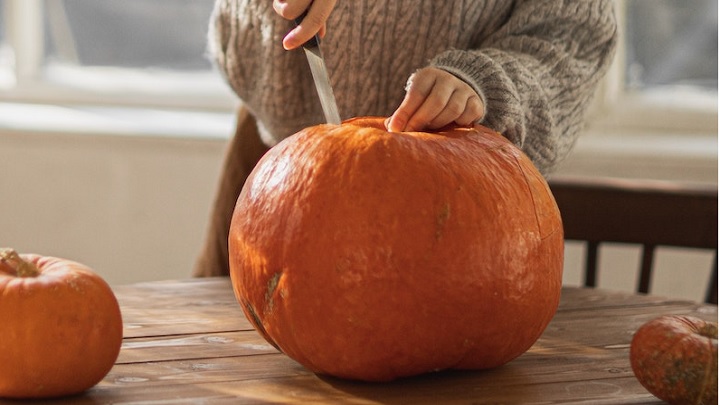 بهترین روش پوست کندن و خرد کردن کدو تنبل یا کدو حلوایی
