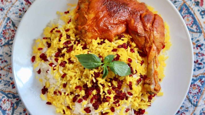 طرز تهیه سس زرشک برای مرغ مجلسی