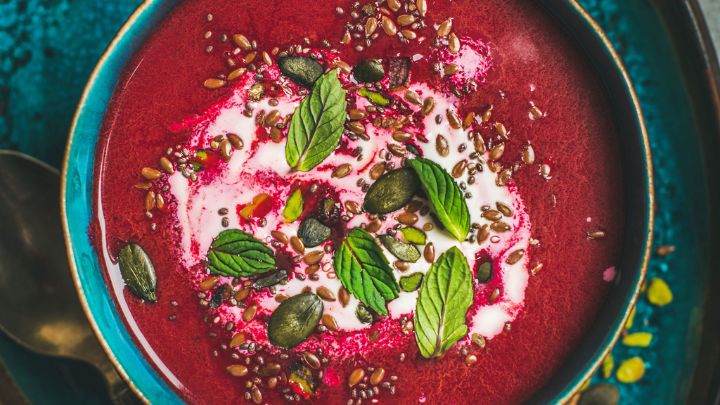 رسپی یک آش خوشرنگ و خوشمزه با چغندر رسپی یک آش خوشرنگ و خوشمزه با چغندر