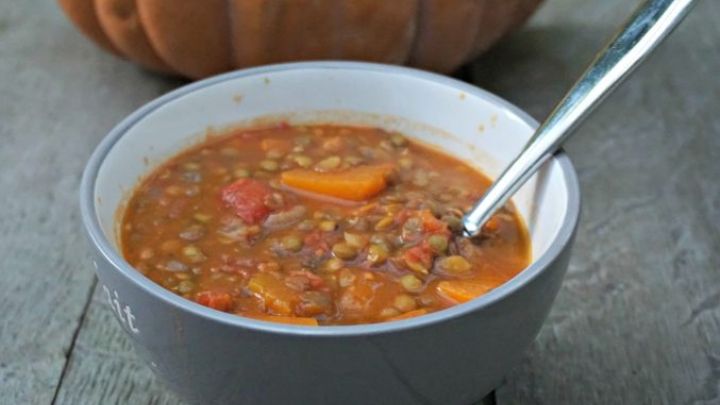 مراحل تهیه قلیه کدو حلوایی با عدس