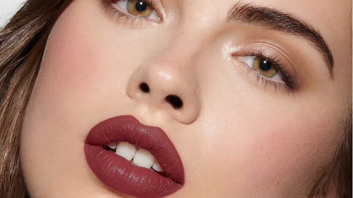 رژ لب چری از ترندهای آرایشی