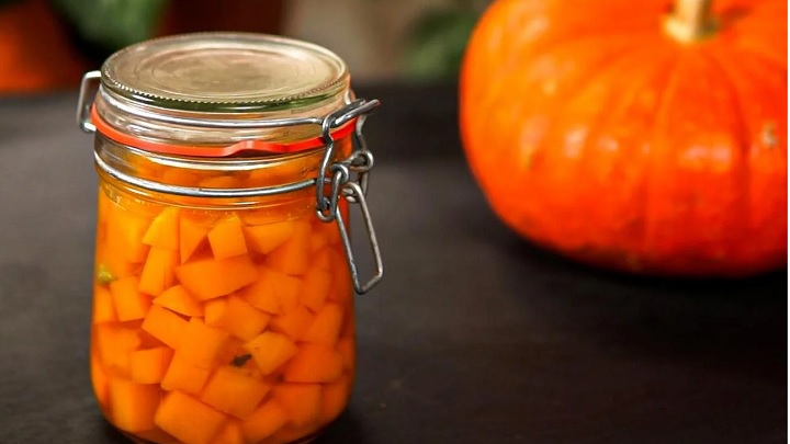 نکات و فوت و فنهای تهیه یک چاشنی خوشمزه پاییزی نکات و فوت و فنهای تهیه یک چاشنی خوشمزه پاییزی