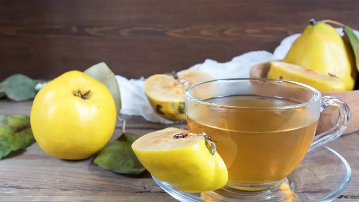 طرز تهیه دمنوش به و سیب + زمان مصرف