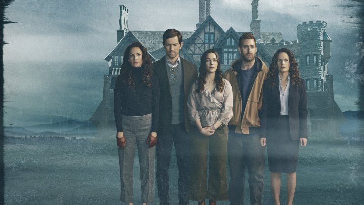 تسخیر عمارت هیل (The Haunting of Hill House) از سریالهای ترسناک مشابه «From» تسخیر عمارت هیل (The Haunting of Hill House) از سریالهای ترسناک مشابه «From»
