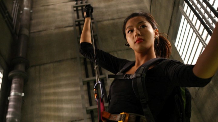 فیلم دزدان (The Thieves) از بهترین فیلم و سریالهای جون جی هیون فیلم دزدان (The Thieves) از بهترین فیلم و سریالهای جون جی هیون