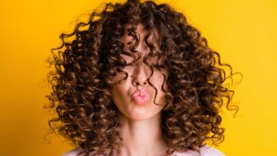 9 راهکار طلایی برای جذاب تر کردن موهای فر