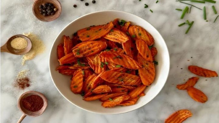 2 روش تهیه چیپس هویج خانگی 2 روش تهیه چیپس هویج خانگی