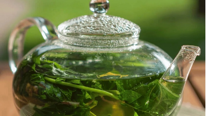 طرز تهیه دمنوش بادرنجبویه و دارچین طرز تهیه دمنوش بادرنجبویه و دارچین