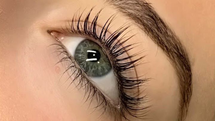 ویژگی‌های ریمل مناسب برای استفاده روزانه