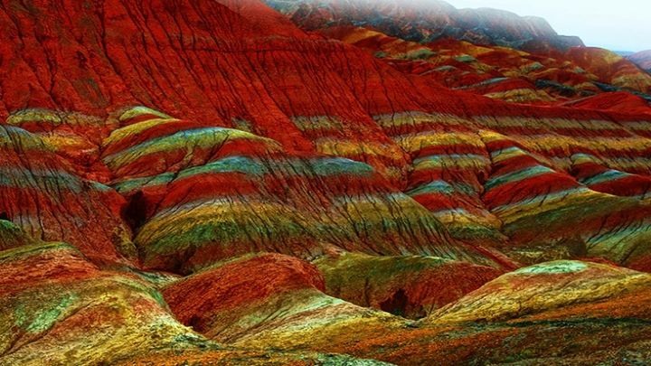 معرفی ساحل سرخ هرمز معرفی ساحل سرخ هرمز