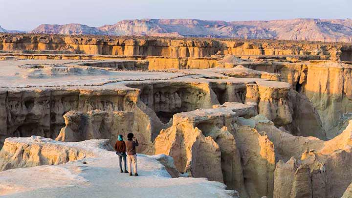 در مورد دره ستارگان قشم