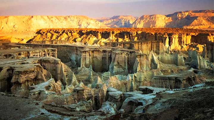 بهترین زمان بازدید از دره ستارگان