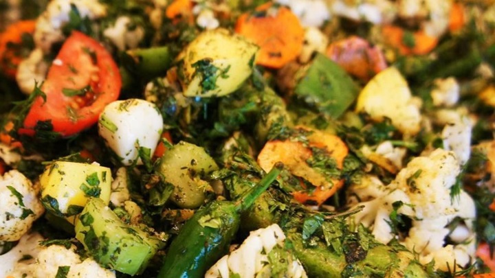 مراحل تهیه ترشی هفت بیجار بدون سرکه مراحل تهیه ترشی هفت بیجار بدون سرکه