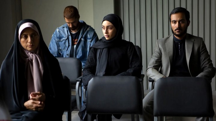 علفزار از فیلم‌های جنایی ایرانی بر اساس داستان‌های واقعی