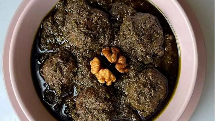 نکات و فوت‌وفن‌های طرز تهیه خورشت اناربیج گیلانی