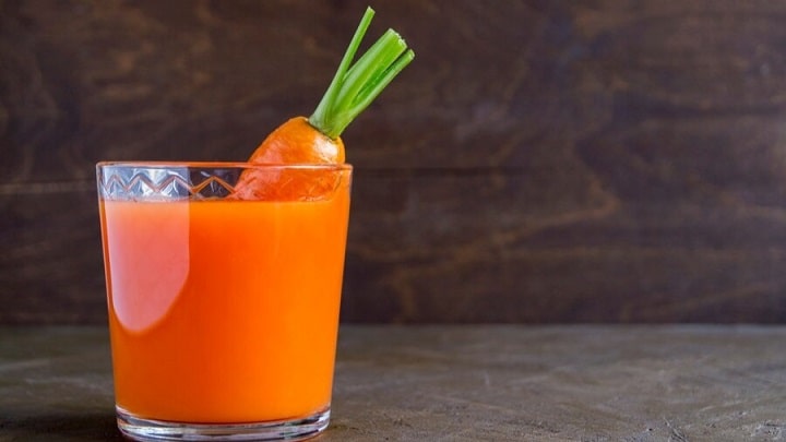 مدت زمان نگهداری آب هویج در یخچال مدت زمان نگهداری آب هویج در یخچال