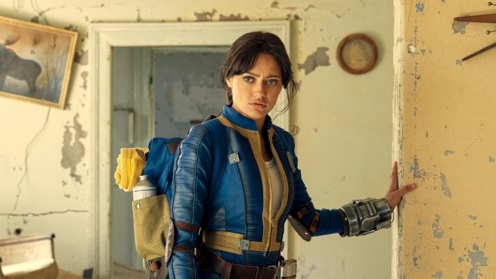 فال اوت (Fallout) از فیلم و سریالهای برتر 2024 از نظر IMDB فال اوت (Fallout) از فیلم و سریالهای برتر 2024 از نظر IMDB