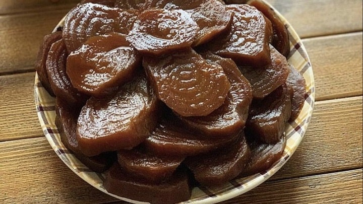 مراحل طرز تهیه چغندر قند در قابلمه مراحل طرز تهیه چغندر قند در قابلمه